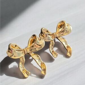 Gold Plated Ribbon Bow Earrings NEW